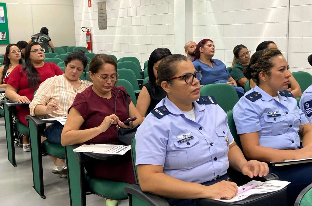 FVS-RCP treina profissionais de saúde sobre prevenção de lesão por pressão em ambiente hospitalar