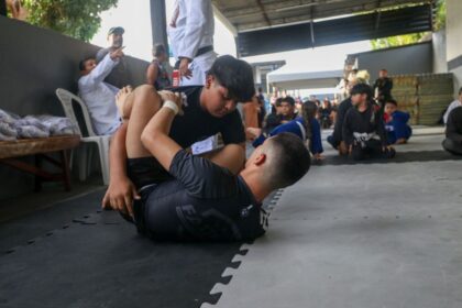 Governador Wilson Lima entrega equipamentos para incentivar a prática de jiu-jitsu