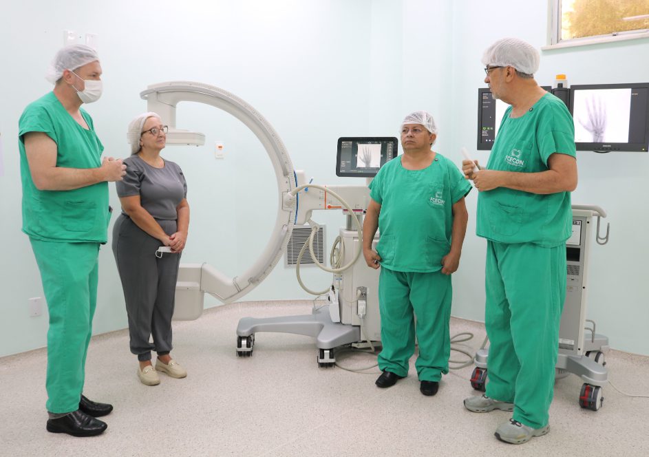Centro Cirúrgico da FCecon conta com novo equipamento que gera imagens em alta definição e em tempo real