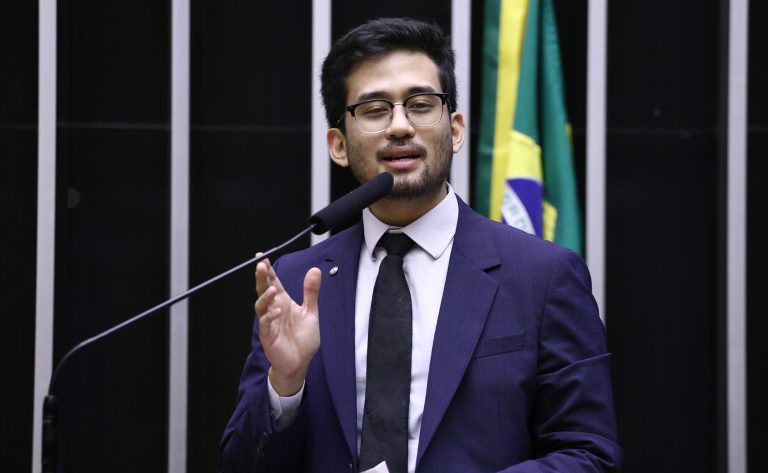 Proposta estabelece regras para penalidade prevista em contrato