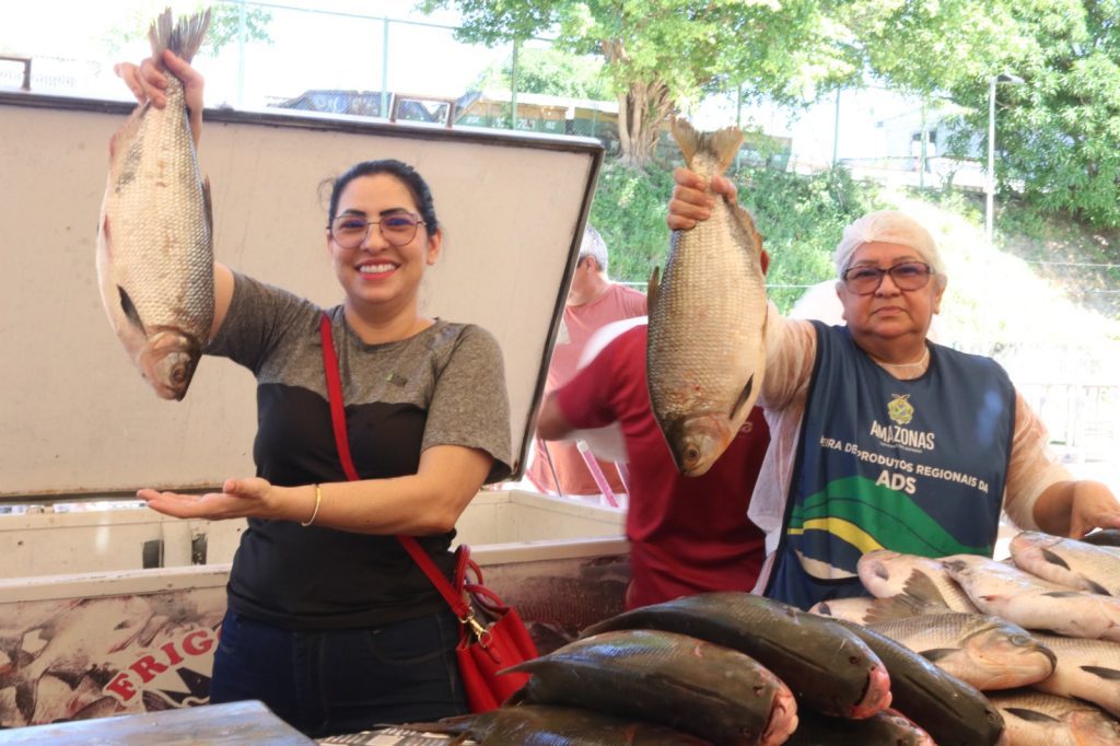 Feirão do Pescado da ADS: mais de 8 toneladas de peixe são comercializadas no primeiro dia da ação