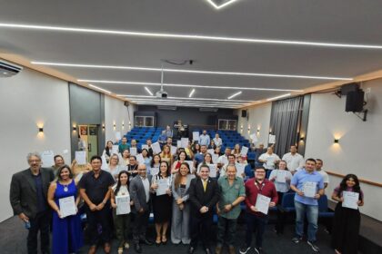 Idam e Ufam certificam servidores do instituto em Agentes de Assistência Técnica e Extensão Rural