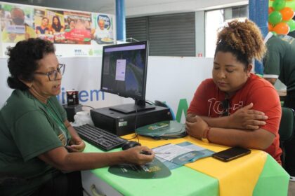 Jucea Itinerante: Ação em Tefé oferece atendimento sobre benefícios do registro empresarial