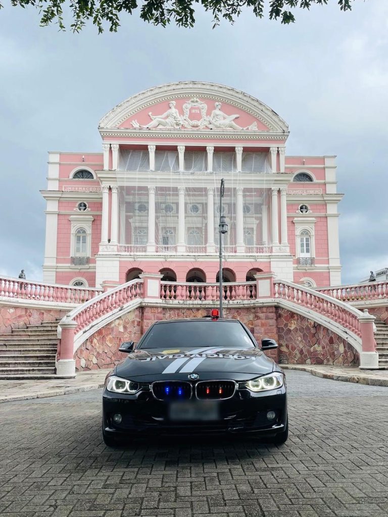 BMW apreendido em operação contra o tráfico de drogas é integrado à frota da Polícia Civil do Amazonas