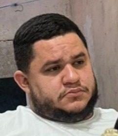 Polícia Civil divulga imagem de homem que agrediu a companheira com bebê de colo, em Manacapuru