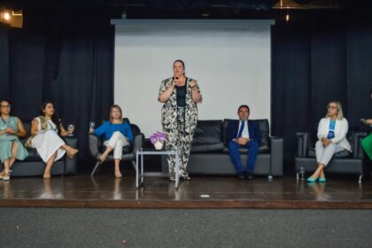 Redução da mortalidade materna é destaque na abertura do 6º Seminário de Enfermagem em Saúde da Mulher