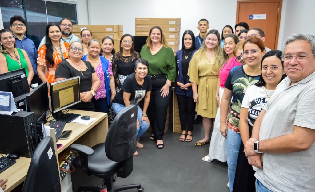 SES-AM entrega 29 computadores para Secretaria Executiva Adjunta de Controle Interno