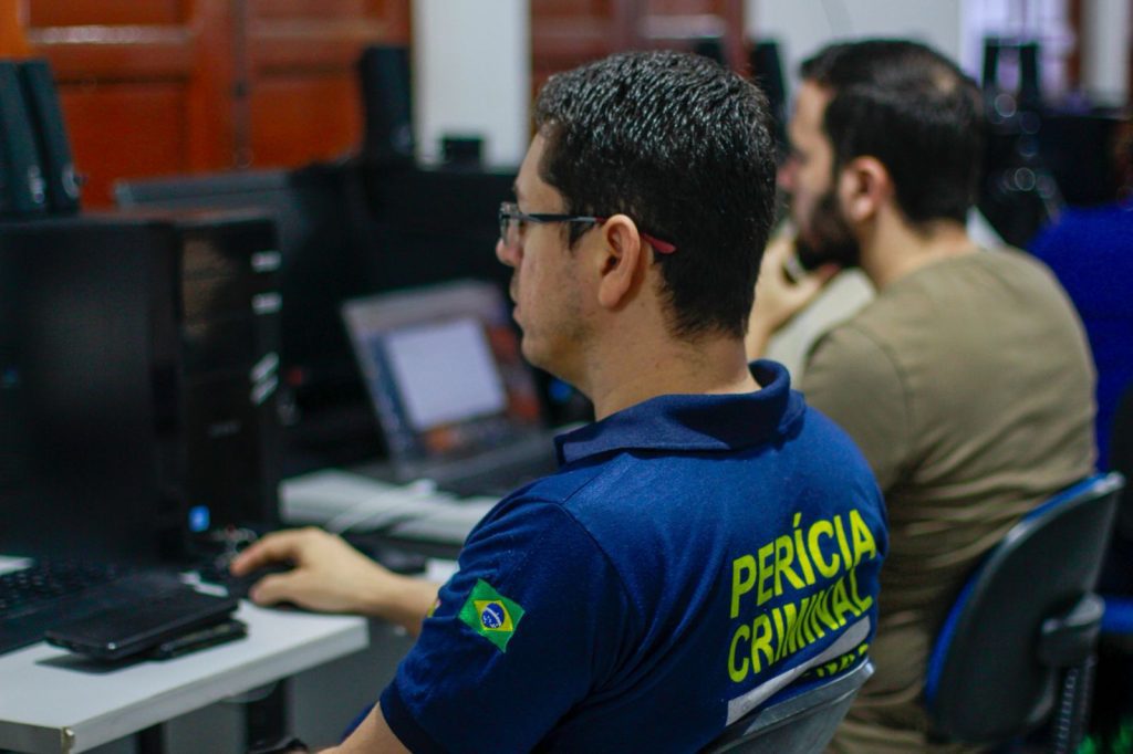 Peritos criminais do Amazonas recebem capacitação para análise forense de evidências audiovisuais