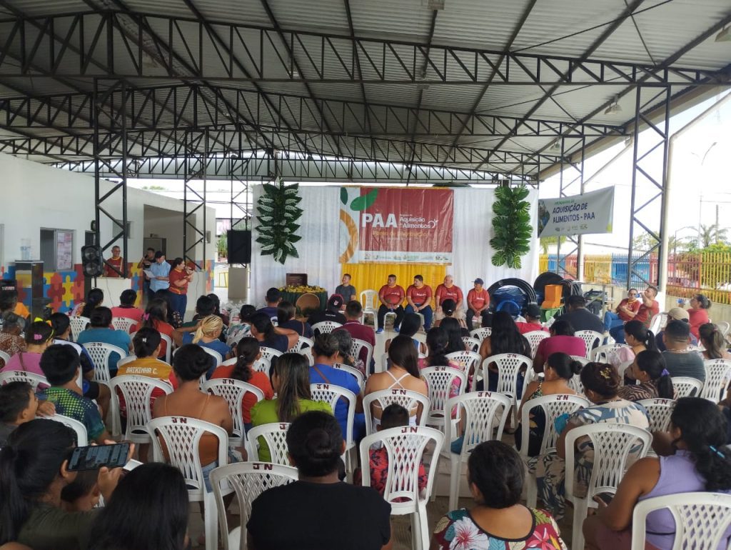 Governo do Amazonas entrega 3,4 toneladas de alimentos para entidades socioassistenciais de Itapiranga