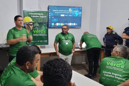 UGPE leva orientações de segurança para trabalhadores do Prosai Parintins durante programação do Abril Verde