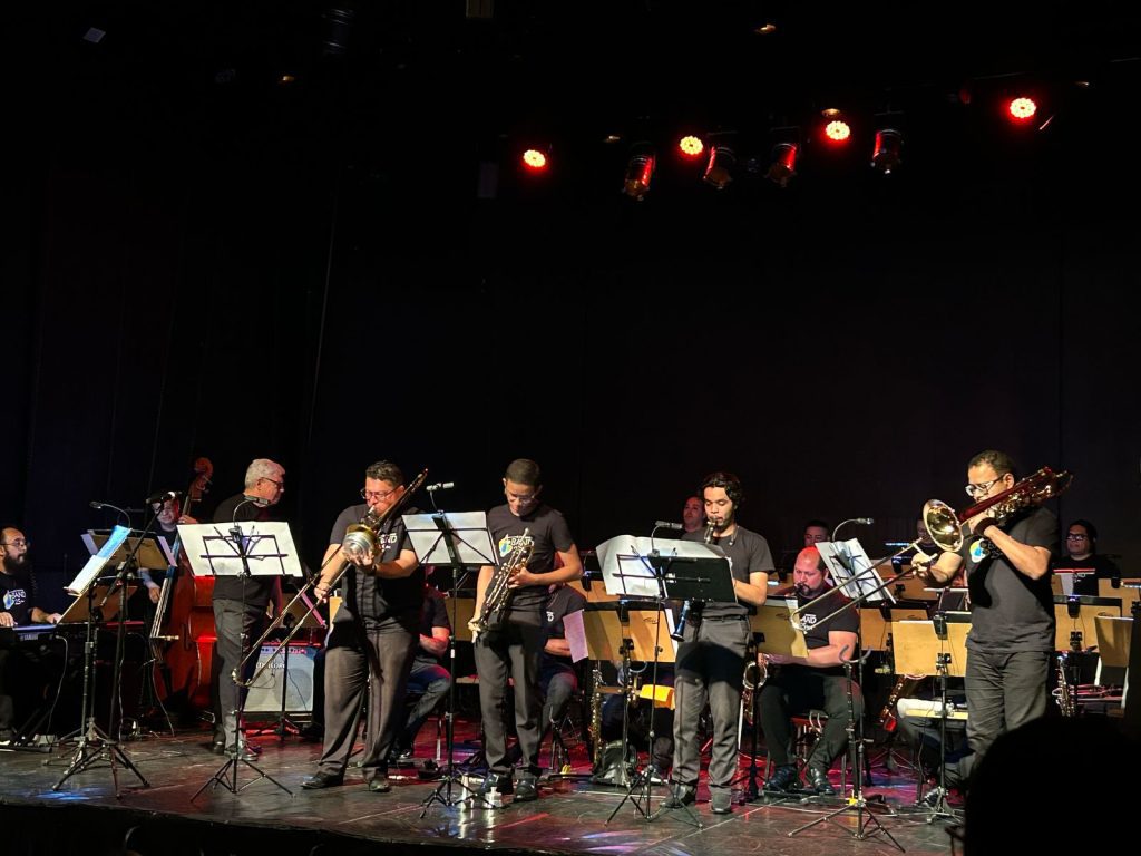 Amazonas Band faz especial de jazz no Teatro da Instalação e encanta público