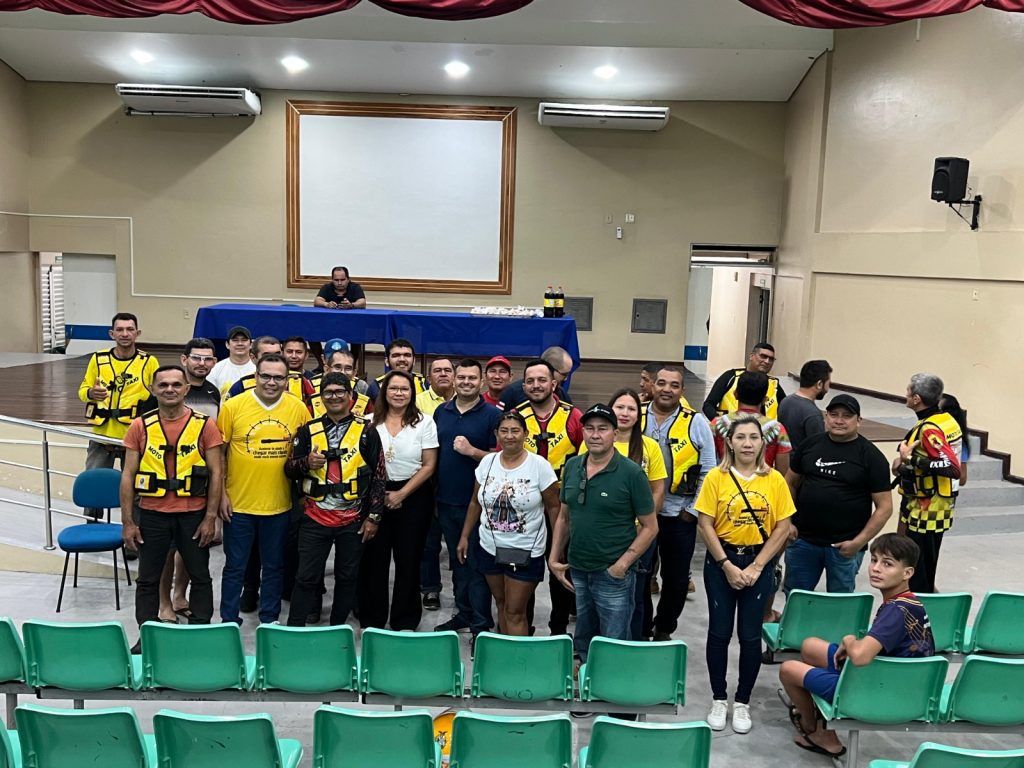 Detran-AM alcança mais de 600 pessoas durante semana de conscientização no município de Parintins