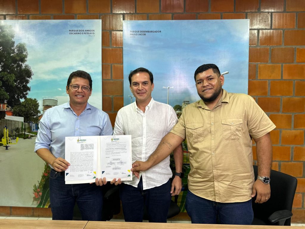 Governo do Amazonas e Prefeitura de Parintins assinam termo de cooperação para repasse das obras de saneamento do Prosai