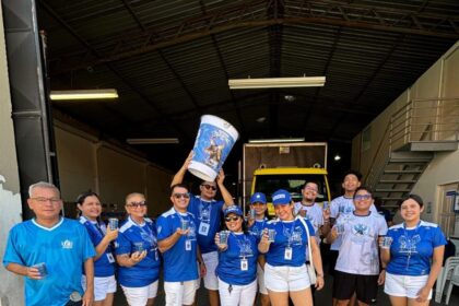 Festival de Parintins 2025: Cosama realiza a entrega de copos envasados aos bumbás Caprichoso e Garantido