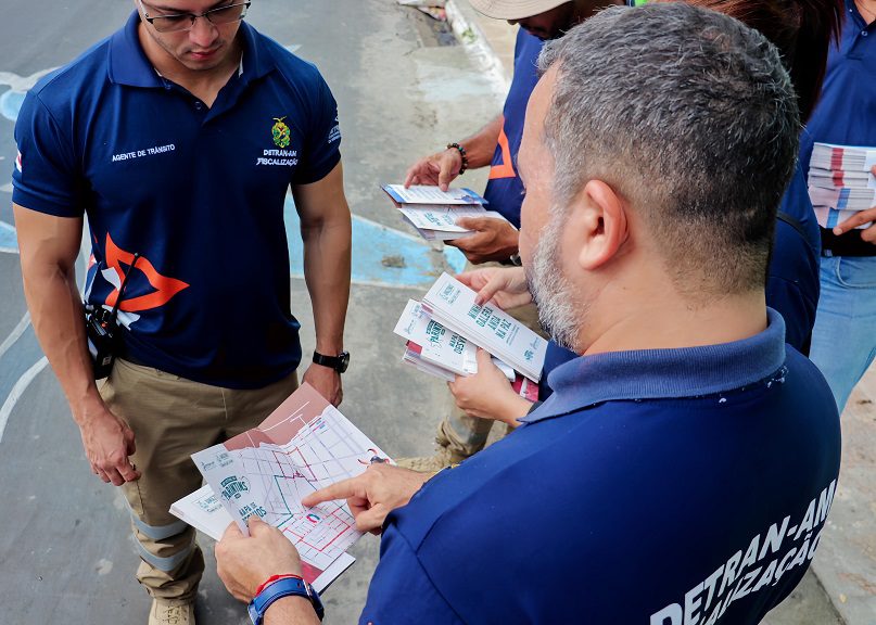 Festival de Parintins 2025: Detran-AM inicia distribuição de 10 mil mapas informativos