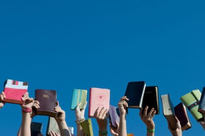 O Refúgio de Uma Geração: Encontrando Descanso Nas Asas do Altíssimo