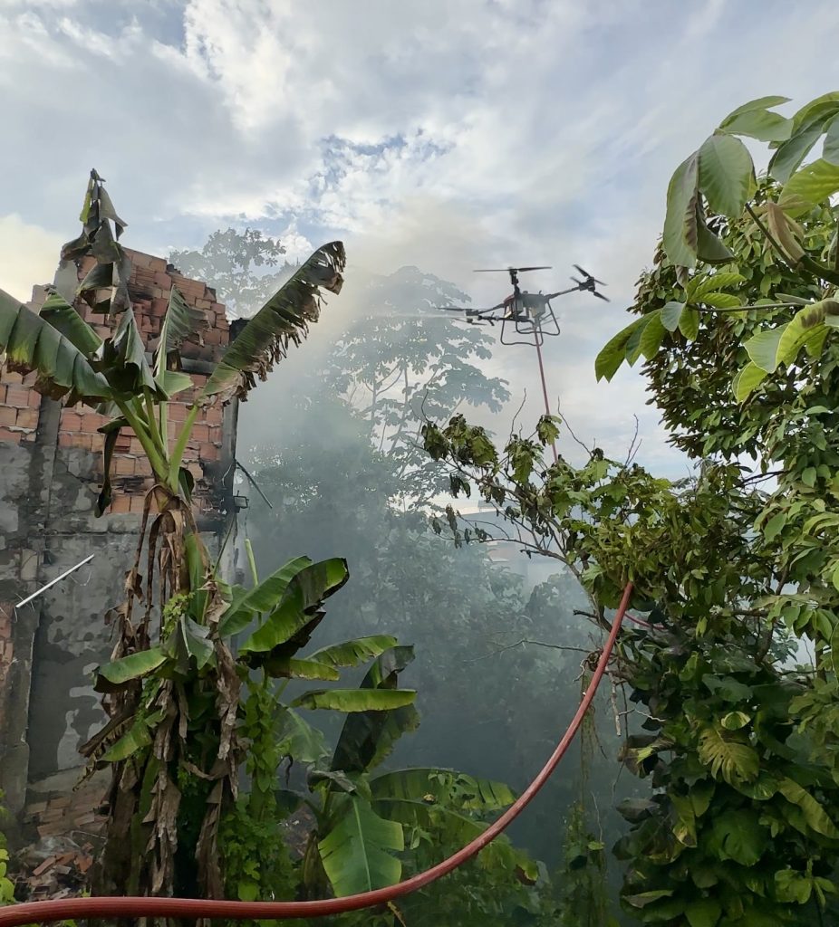 Corpo de Bombeiros atende primeira ocorrência com drone desenvolvido para combater incêndios