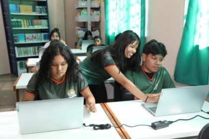 EE Suzana de Jesus Azêdo, em Parintins, é premiada com laboratório de informática na 4ª edição da Olitef