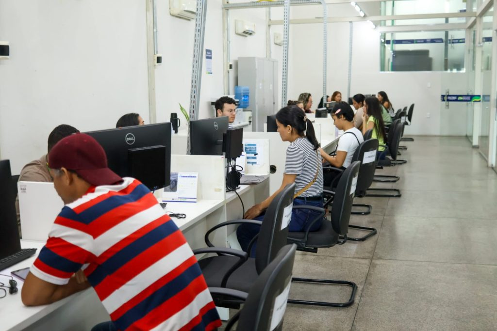 Sine Amazonas divulga 309 vagas de emprego para esta sexta-feira