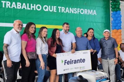 Governo do Amazonas repassa recursos do Preme, PAF e entrega equipamentos voltados ao setor primário em Manaquiri