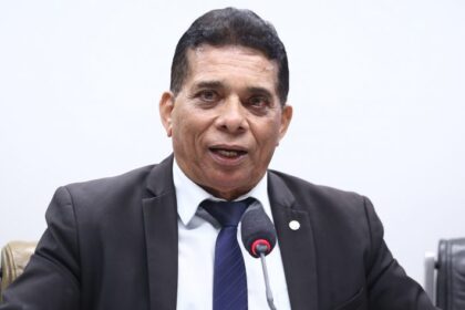 Comissão aprova regra para facilitar identificação de preços de produtos por idosos 