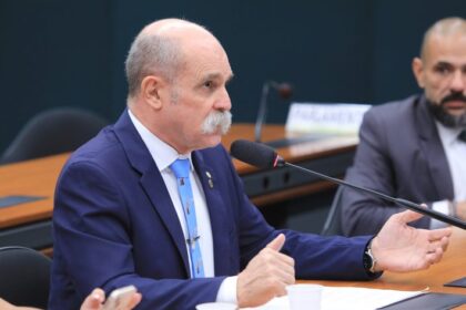 Comissão aprova proibição de custódia de presos em hospitais por policiais militares