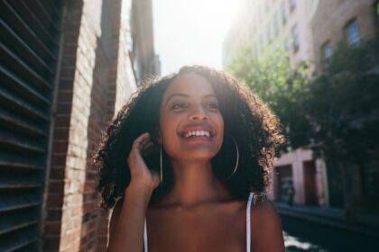 Abriu Meus Olhos: Quando Jesus Traz Luz à Nossa Caminhada