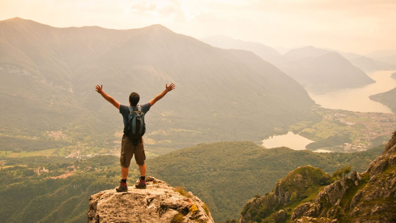 Com Deus, Tudo Se Faz: Espiritualidade na Jornada da Vida