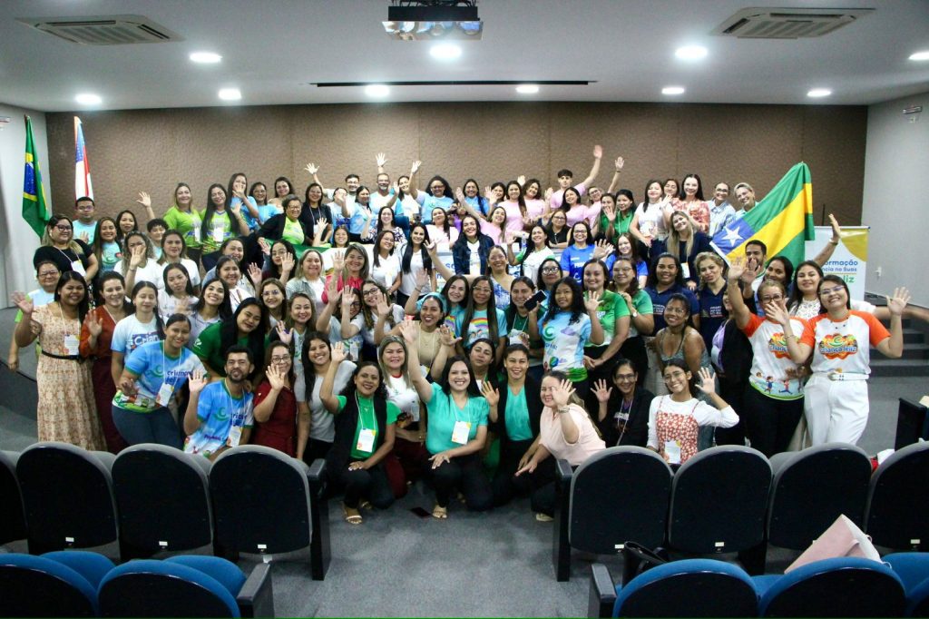 Seas encerra curso de formação do Programa Criança Feliz e inicia Campanha Agosto Verde no Amazonas