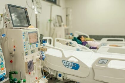 Avanços na Saúde: HPS 28 de Agosto abre nova sala de hemodiálise