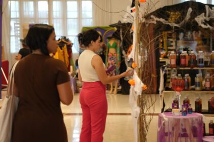 Feira Mística de Manaus impulsiona empreendedores da economia criativa amazonense