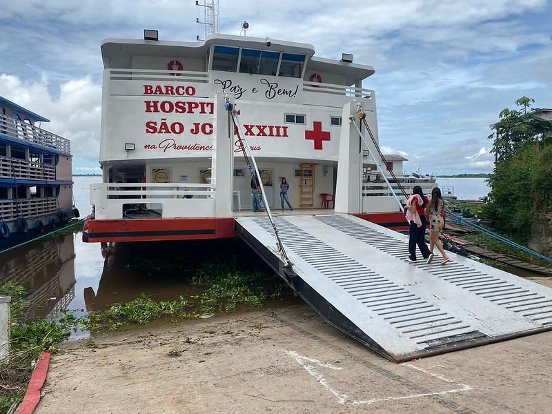 Barco Hospital São João XXIII retorna a Urucurituba nesta sexta-feira