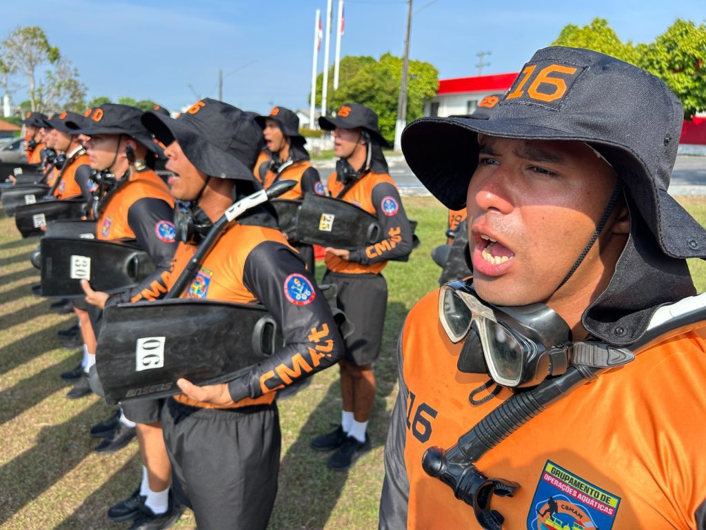 Corpo de Bombeiros inicia quarta turma do curso de mergulho autônomo do Amazonas