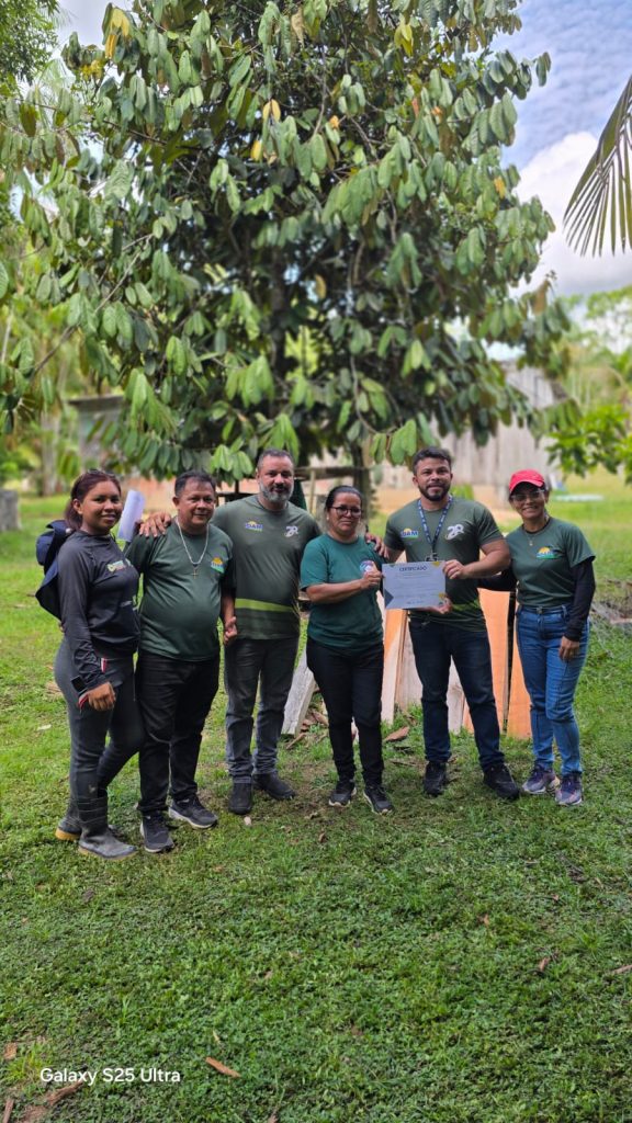 Idam fortalece a cadeia produtiva da avicultura de Santa Isabel do Rio Negro com curso de capacitação