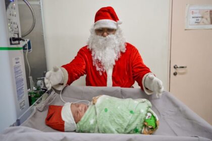 Instituto da Mulher Dona Lindu realiza o parto do primeiro bebê nascido no Natal de 2025