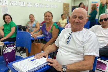 Oportunidade de recomeçar: FUnATI abre matrículas para escolarização de adultos e pessoas idosas