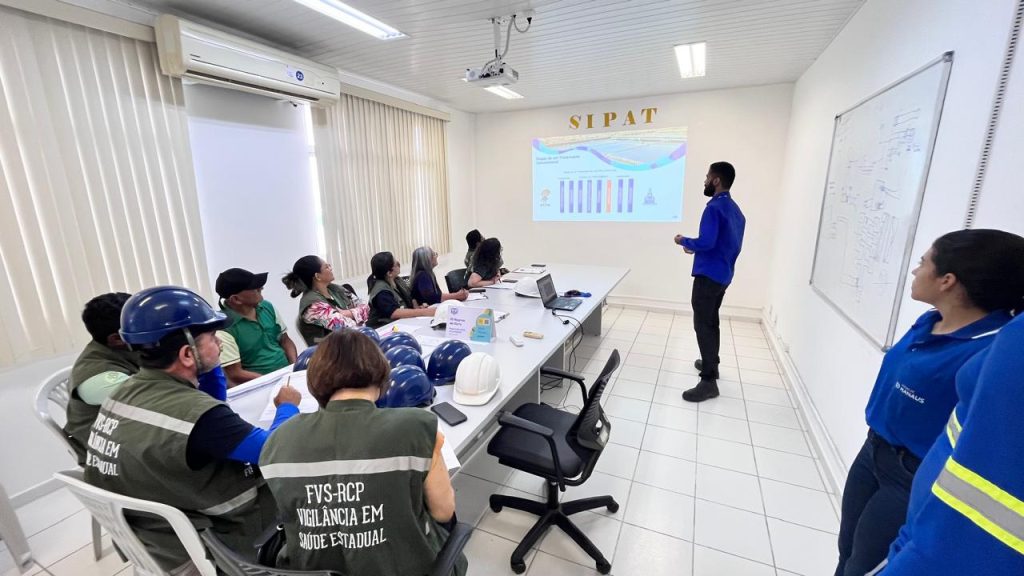 FVS-RCP realiza visita técnica com capacitação na Estação de Tratamento de Água Ponta das Lajes
