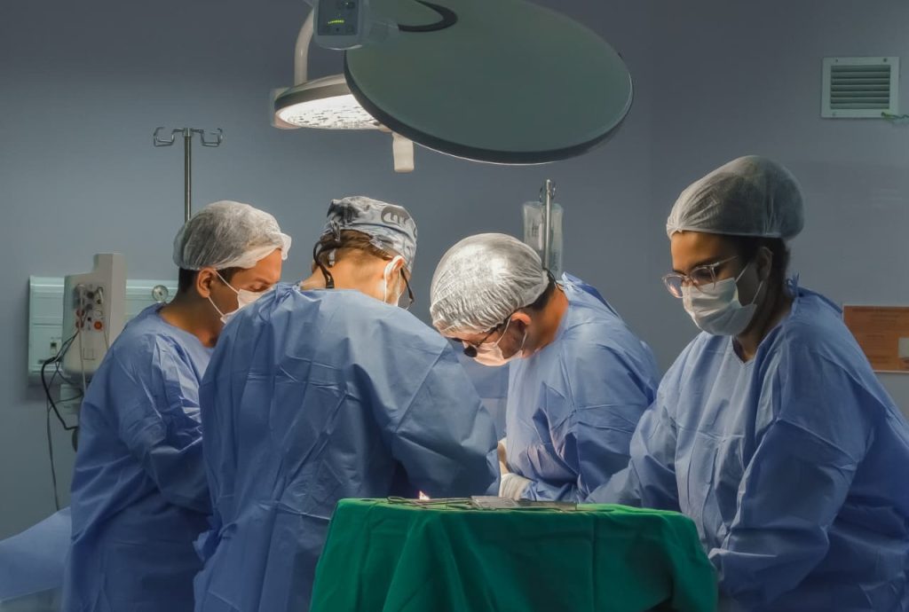 Hospital Delphina Aziz realiza seis transplantes em menos de 24 horas consolidando o Amazonas como maior centro transplantador do Norte do Brasil