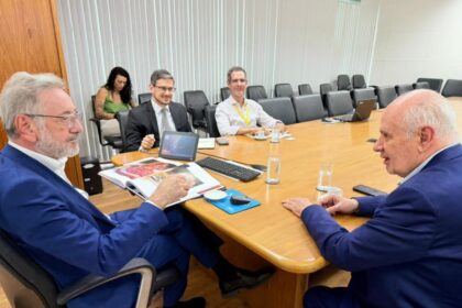 Em Brasília, Sedecti destaca ação do MDIC para solução do impasse do PPB no polo de ar-condicionado