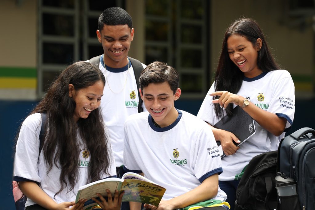 Matrículas de novos alunos das redes estadual e municipais de ensino iniciam nesta sexta-feira