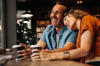 Não Somos Perfeitos, Mas Nos Completamos