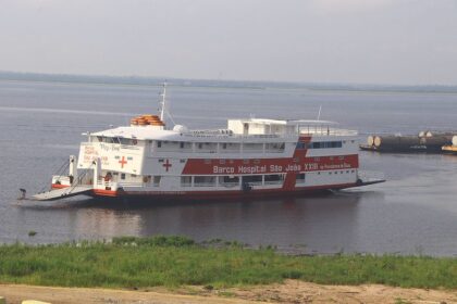 Barco Hospital São João XXIII retorna a Silves nesta sexta-feira