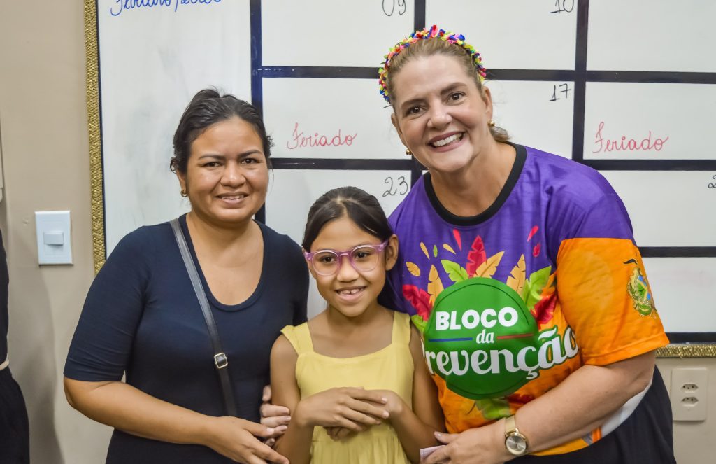Governo Presente: Entrega de óculos para crianças, oferta de consultas e exames marcam serviços da SES-AM, no bairro Tarumã