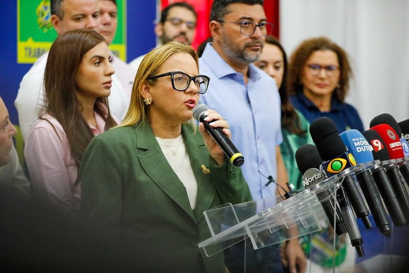 Aplicativos lançados pelo Governo do Amazonas reforçam segurança, gestão escolar e aproximação com as famílias