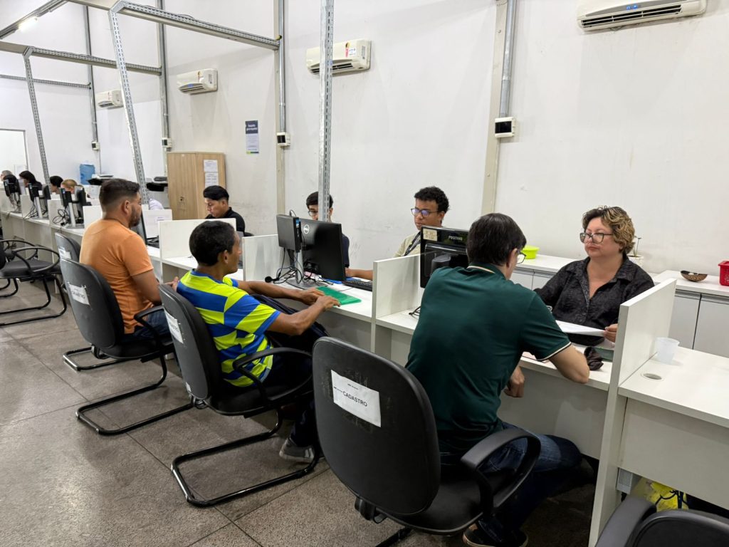 Sine Amazonas divulga 345 vagas de emprego para esta segunda-feira