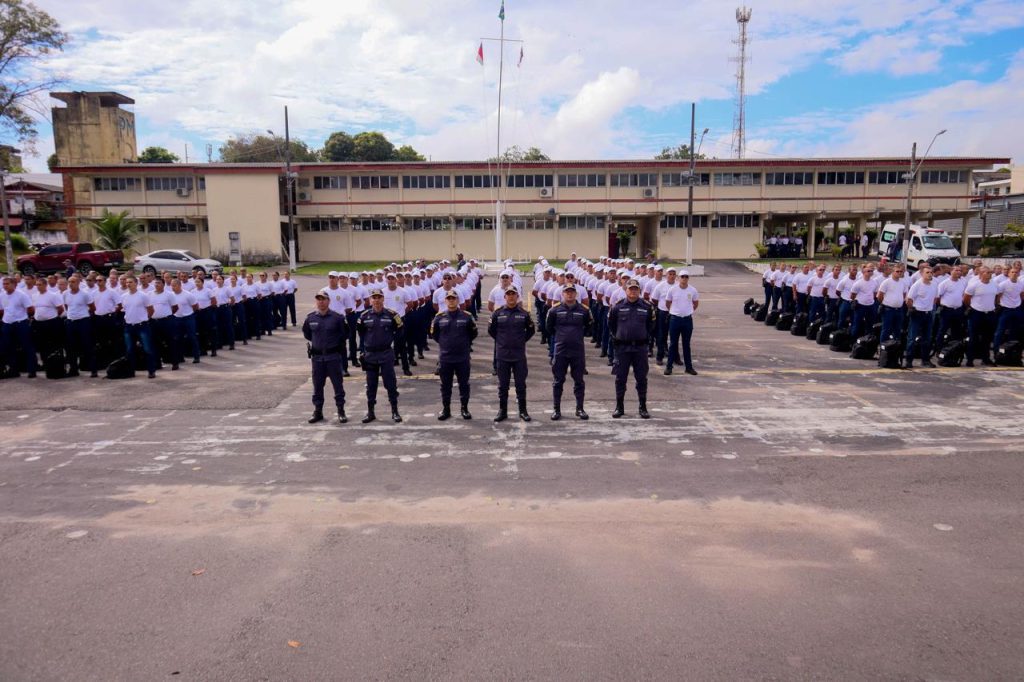 Polícia Militar do Amazonas recebe 600 aprovados em concurso para início dos cursos de formação