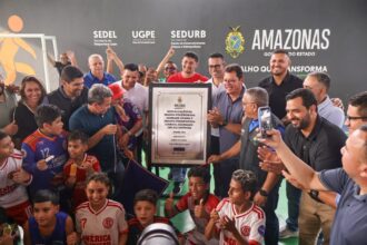 Reformas ampliam acesso ao esporte e lazer na Compensa com ações do Governo do Amazonas