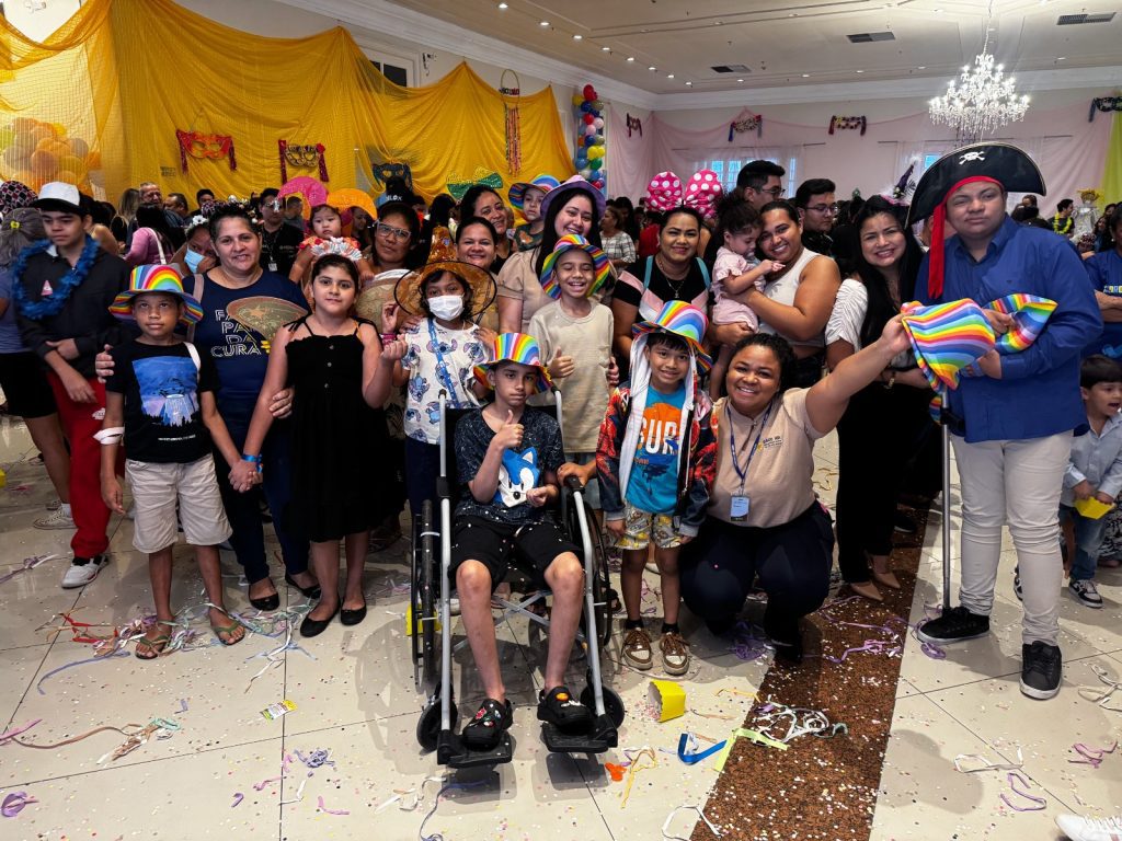 Governo do Amazonas promove quarta edição do Baile Inclusivo para pessoas com deficiência