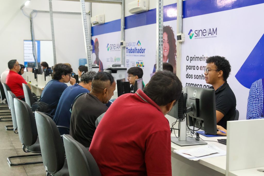 Sine Amazonas divulga 175 vagas de emprego para esta quinta-feira