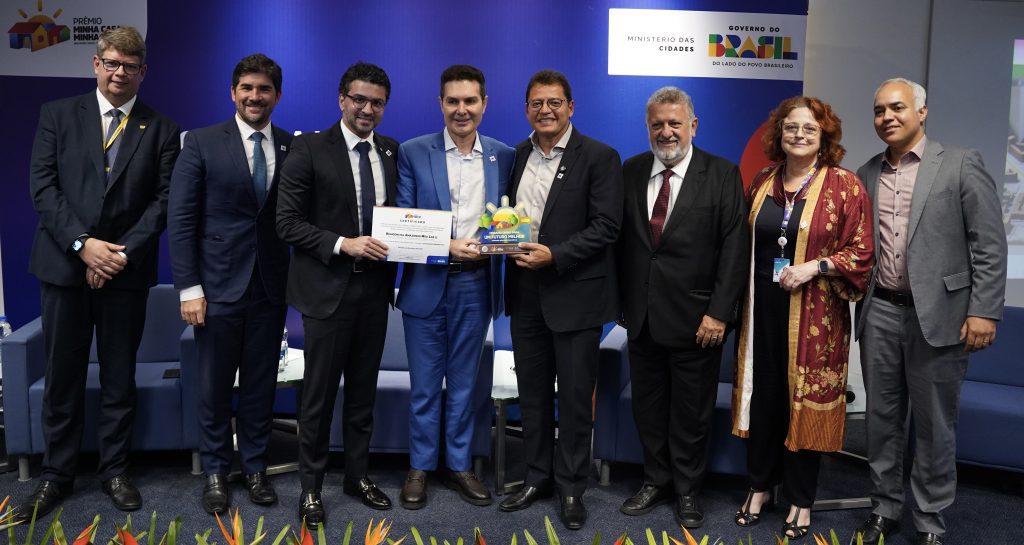 Governo do Amazonas recebe prêmio nacional por qualidade urbanística de residencial do Amazonas Meu Lar